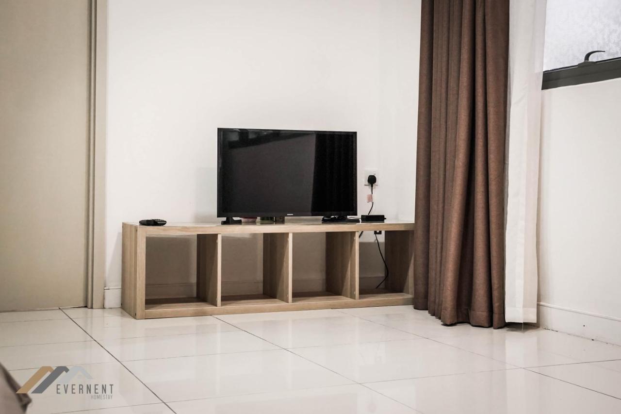 Marina Times Square Homestay By Evernent Мірі Екстер'єр фото